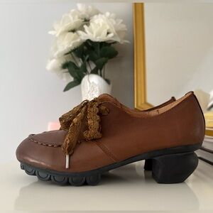 SHOES Z Leather Lace Up Heeled Shoes